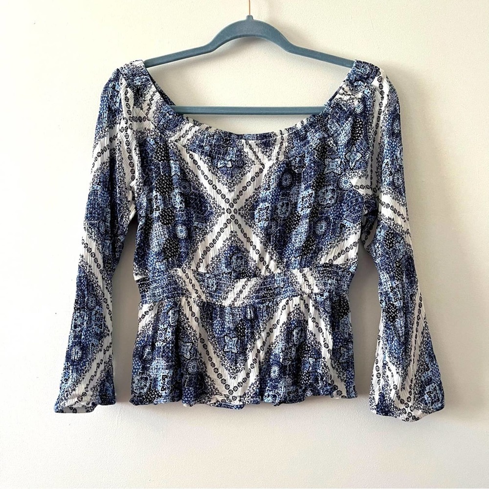Pink Rose Blue White L/S Peplum Top size Large